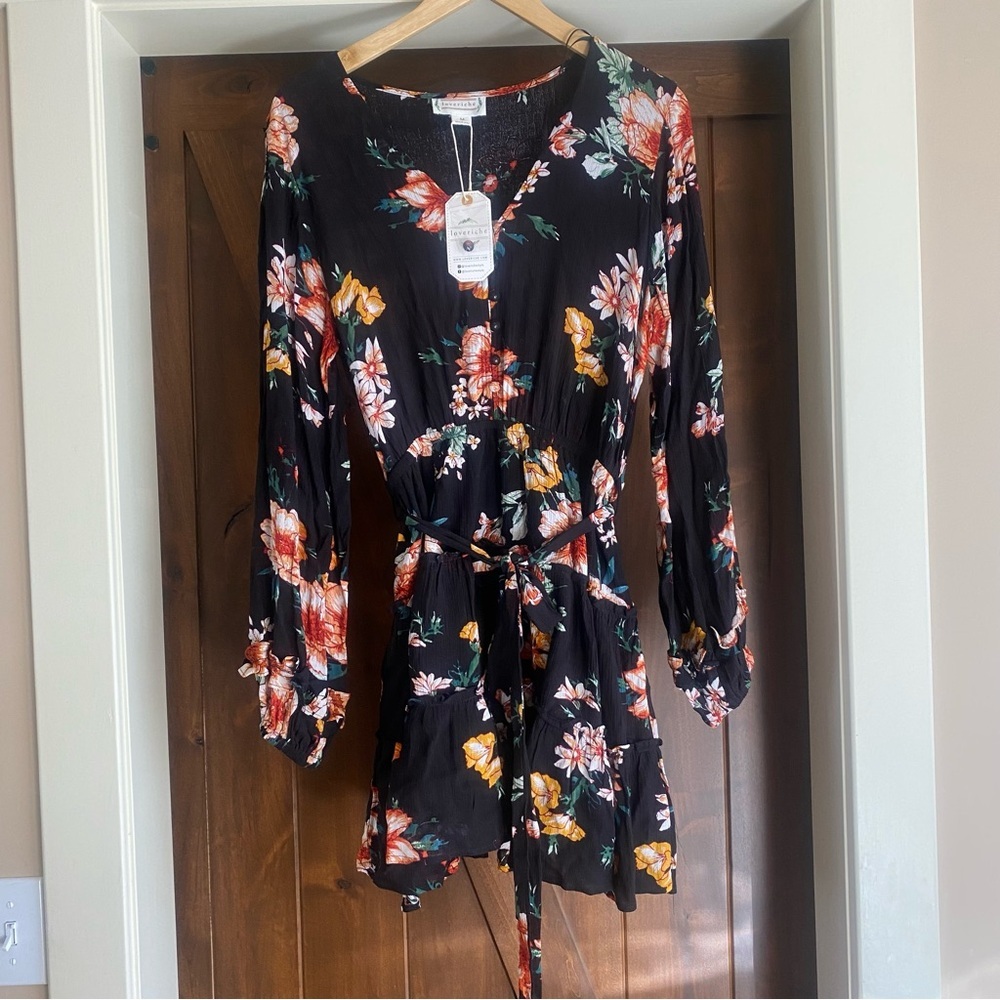 NEW Loveriche Black Long Sleeve Floral Boho Dress Size Medium